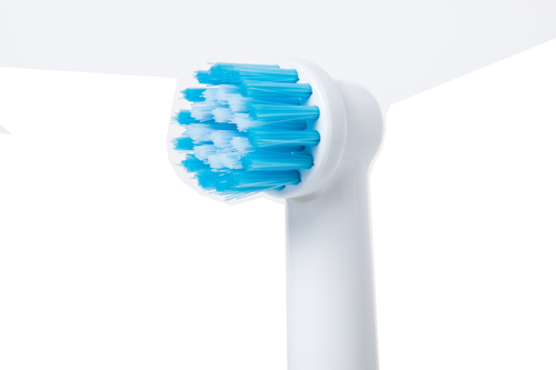 dentos-sensitive-clean-bristles.jpg