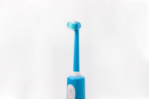dentos-junior-battery-toothbrush.jpg